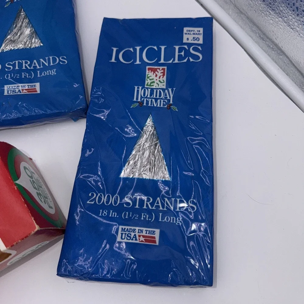 5 Packs Vintage‎ Icicles 2000 Strand Christmas HOLIDAY TIME USA, 1 Pack Ribbon